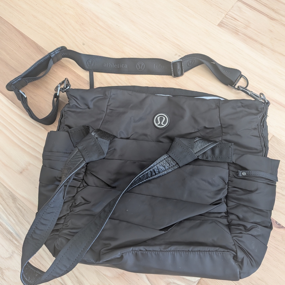 Lululemon Athletica Black Messenger Bag with Quilted Design